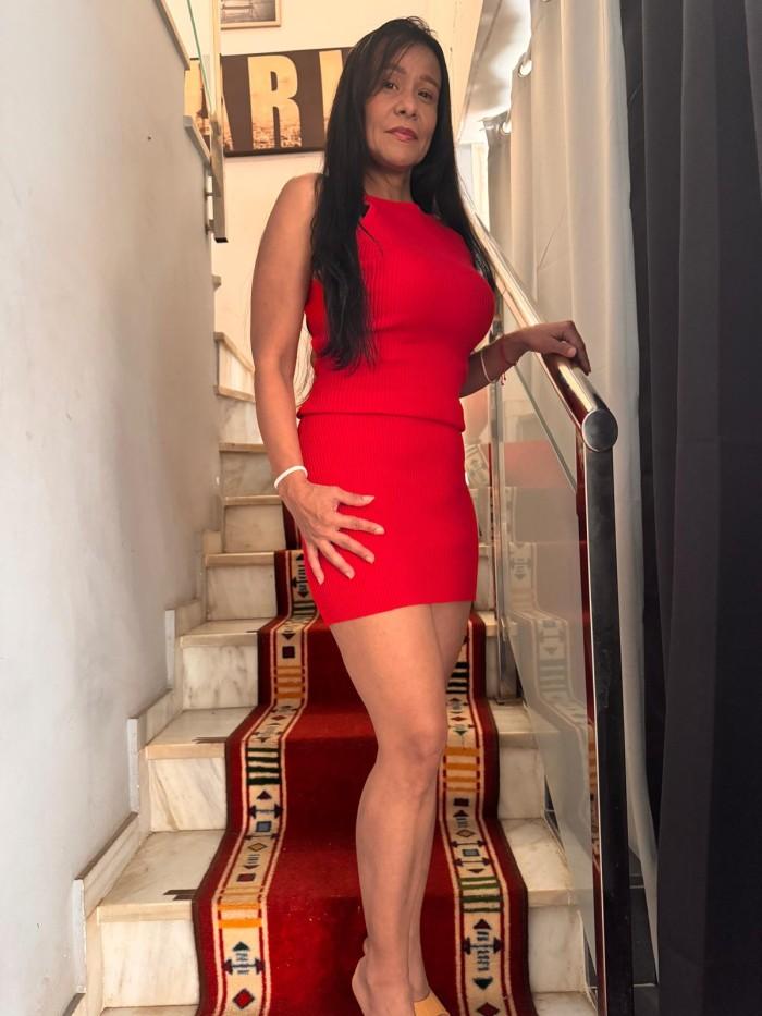 Chica busca chico en Granada: 