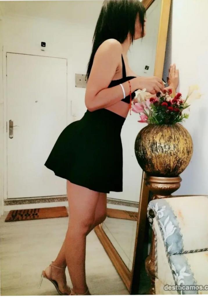632933949: Chica busca chico en Valencia