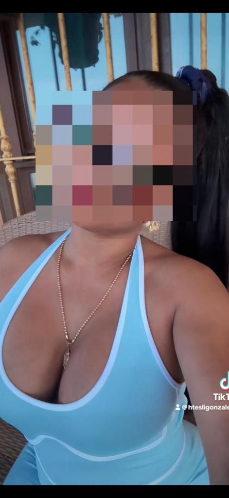 Chica busca chico en Cádiz: 