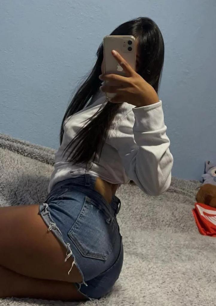 Chica busca chico en Sevilla: 
