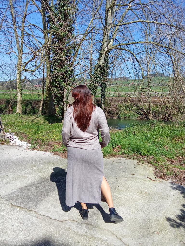Chica busca chico en Cantabria: 