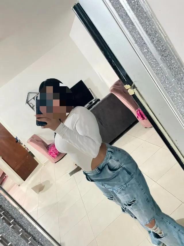 Chica busca chico en Lérida: 