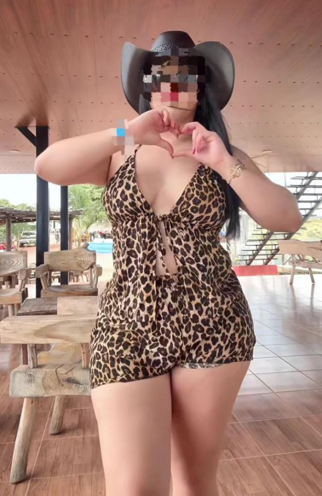 641350426: Chica busca chico en Navarra