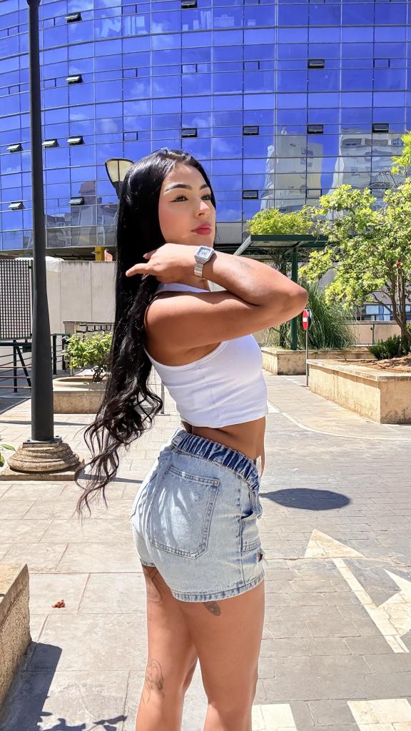 Chica busca chico en Cádiz: Chica busca chico