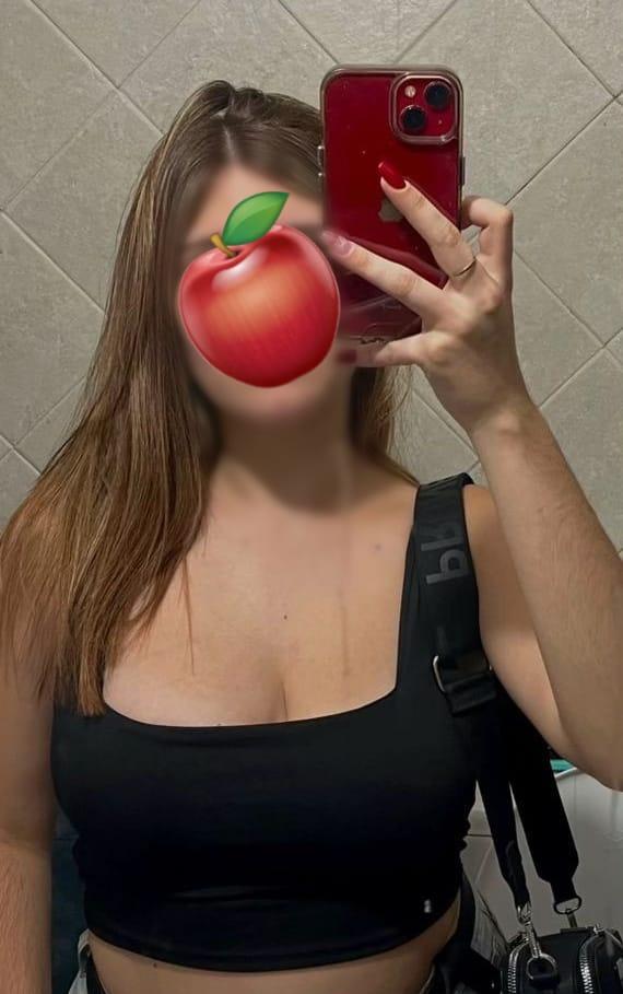 Chica busca chico en Granada: 