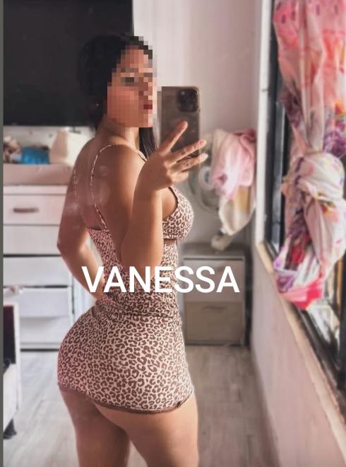 Chica busca chico en Almería: 