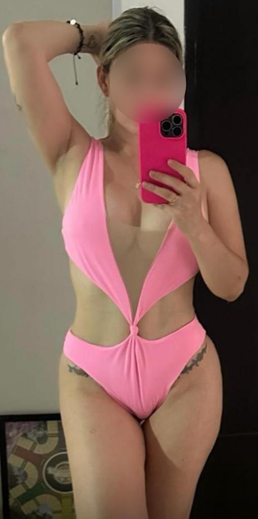 632018105: Chica busca chico en Badajoz