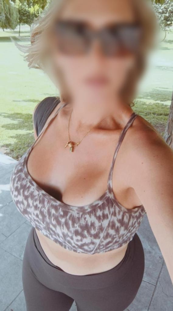 613499313: Chica busca chico en Burgos