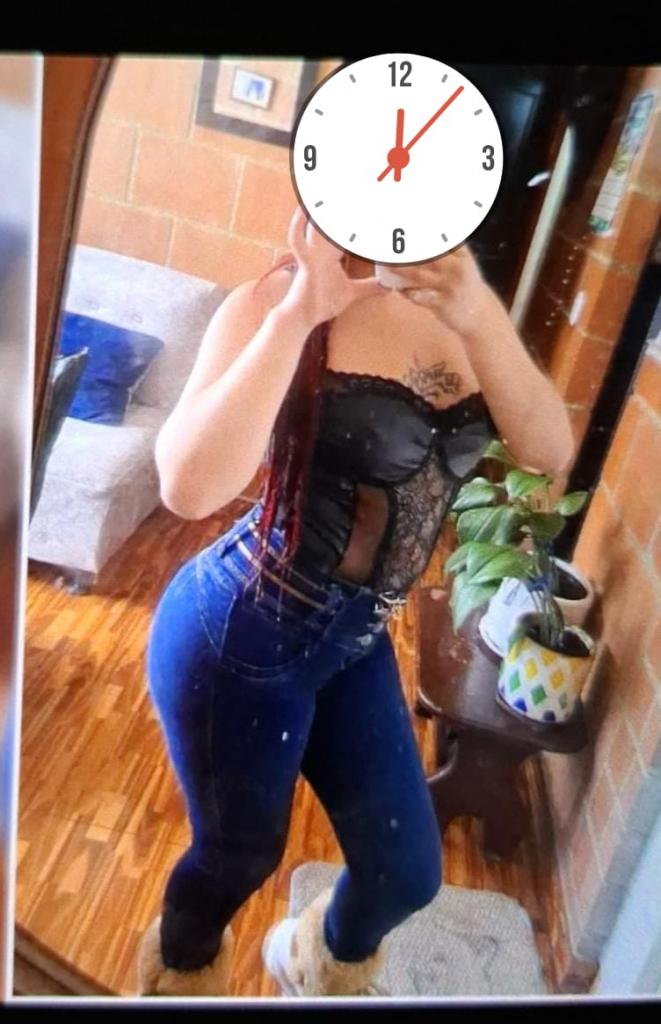 Chica busca chico en Tenerife: 