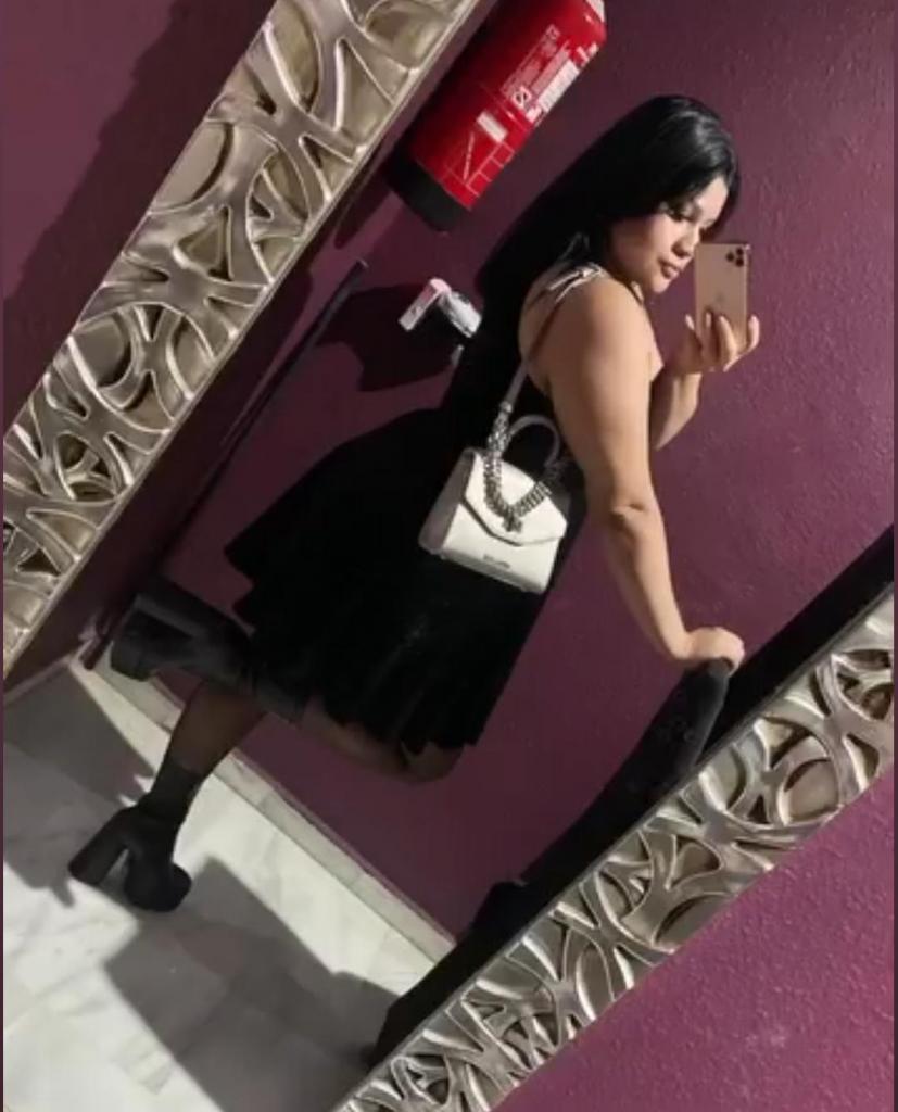Chica busca chico en Sevilla: 
