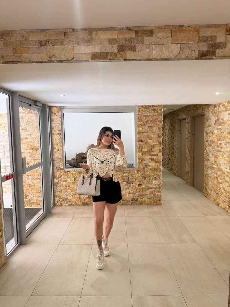 642883957: Chica busca chico en Mallorca