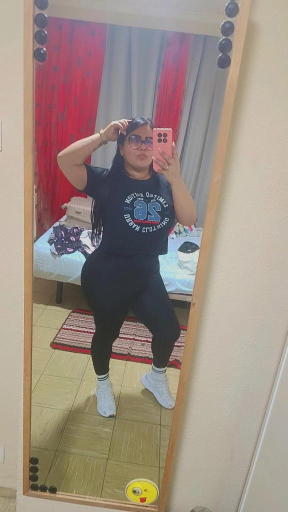 Chica busca chico en Cádiz: 
