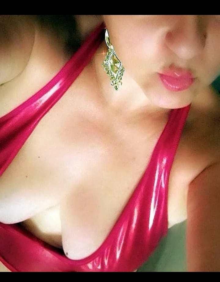 632565484: Chica busca chico en Tarragona
