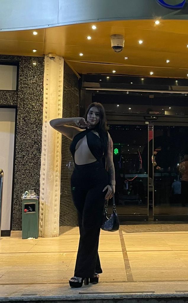 631380747: Chica busca chico en Mallorca