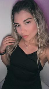 634391059: Chica busca chico en Almería