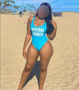 611319789: Chica busca chico en Cádiz