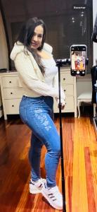 643265689: Chica busca chico en Guipúzcoa