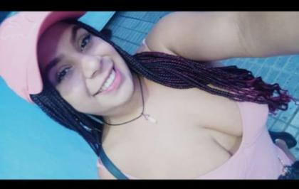 670345603: Chica busca chico en Valencia