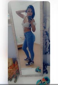 632933949: Chica busca chico en Valencia