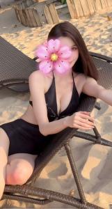 677577366: Chica busca chico en Valencia