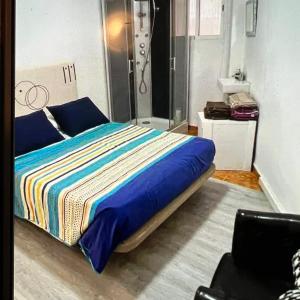 744627830: Chica busca chico en Valencia