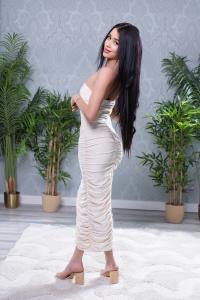 666927555: Chica busca chico en Barcelona