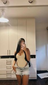 643830650: Chica busca chico en Almería