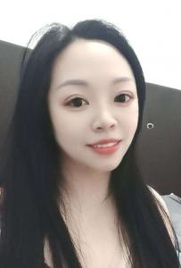 658699612: Chica busca chico en Barcelona