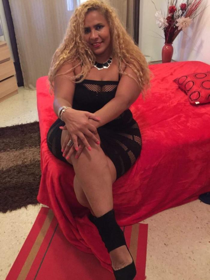 Chica busca chico en Alicante: 