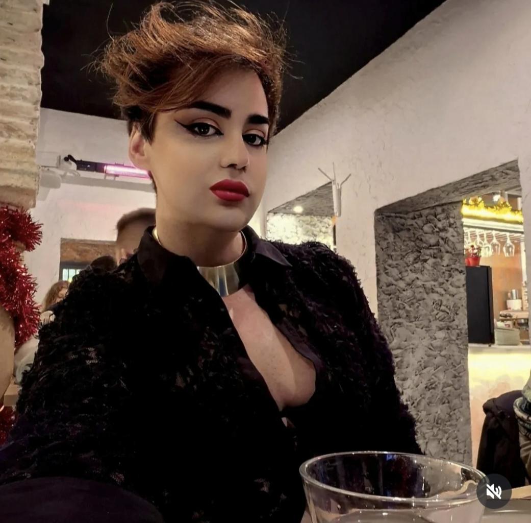684335207: Transexual en Córdoba