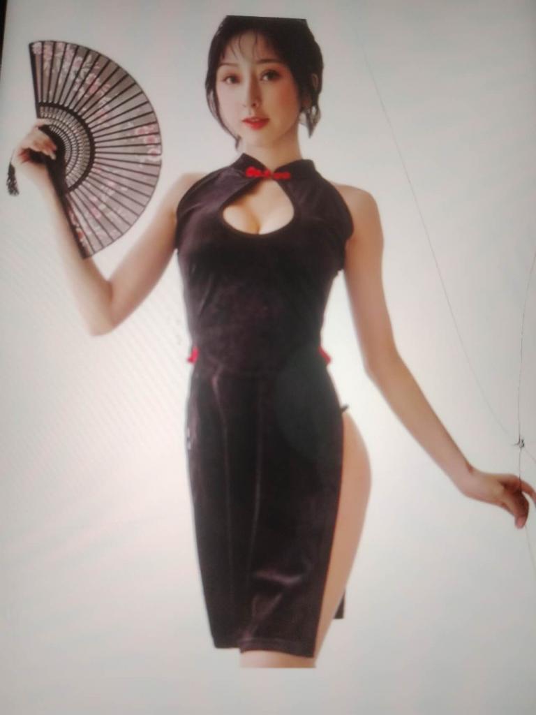 Chica busca chico en Ibiza: Chica busca chico