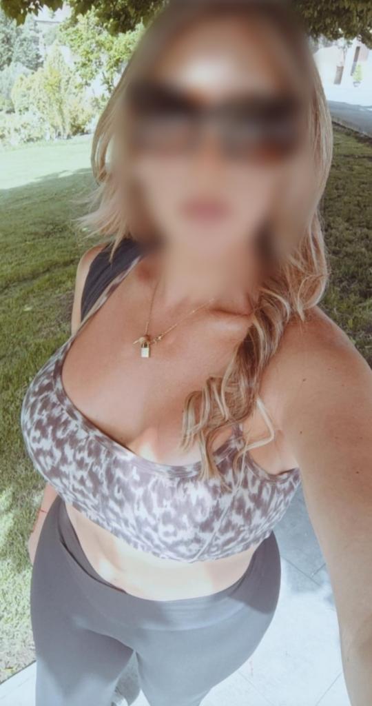 Chica busca chico en Burgos: 