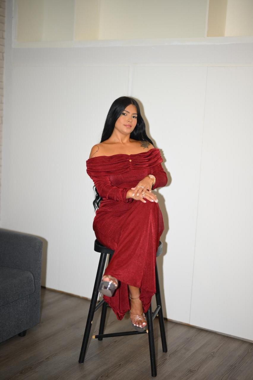 603940503: Chica busca chico en Madrid
