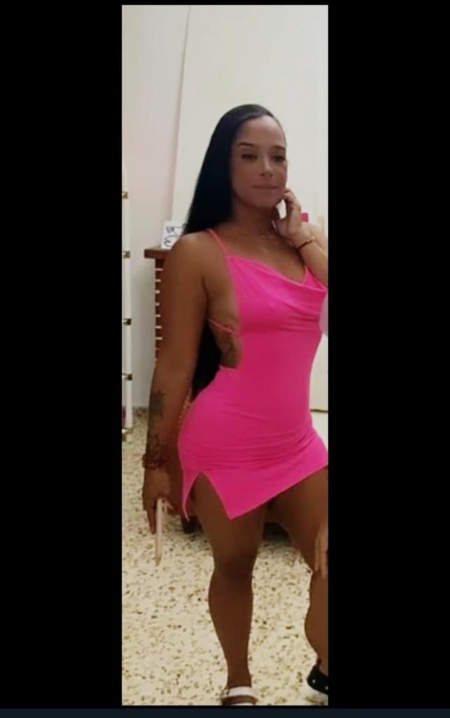 Chica busca chico en Granada: 