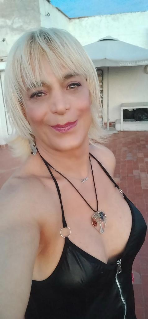 Transexual en Granada: Transexuales y Travestis