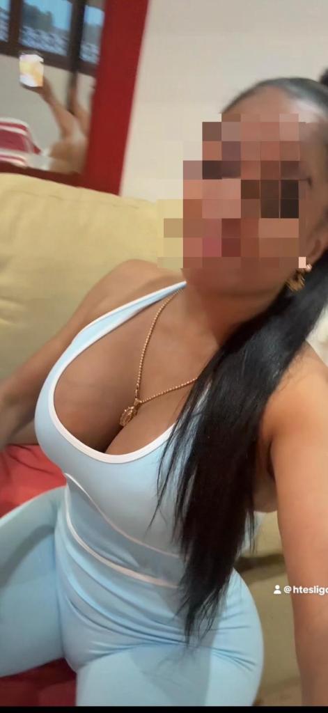 Chica busca chico en Cádiz: 