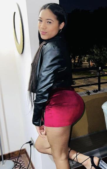 Chica busca chico en Tenerife: 