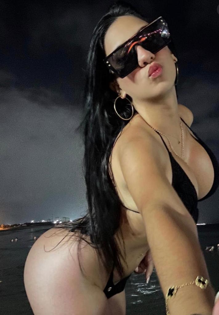 Chica busca chico en La Coruña: 