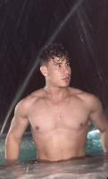 623407464: Chico busca chica en Zaragoza