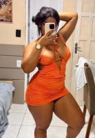 613737441: Chica busca chico en Madrid