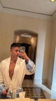 627387821: Chico busca chica en Valencia