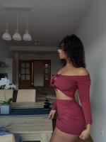 631157729: Chica busca chico en Alicante