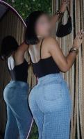 607393709: Chica busca chico en Barcelona
