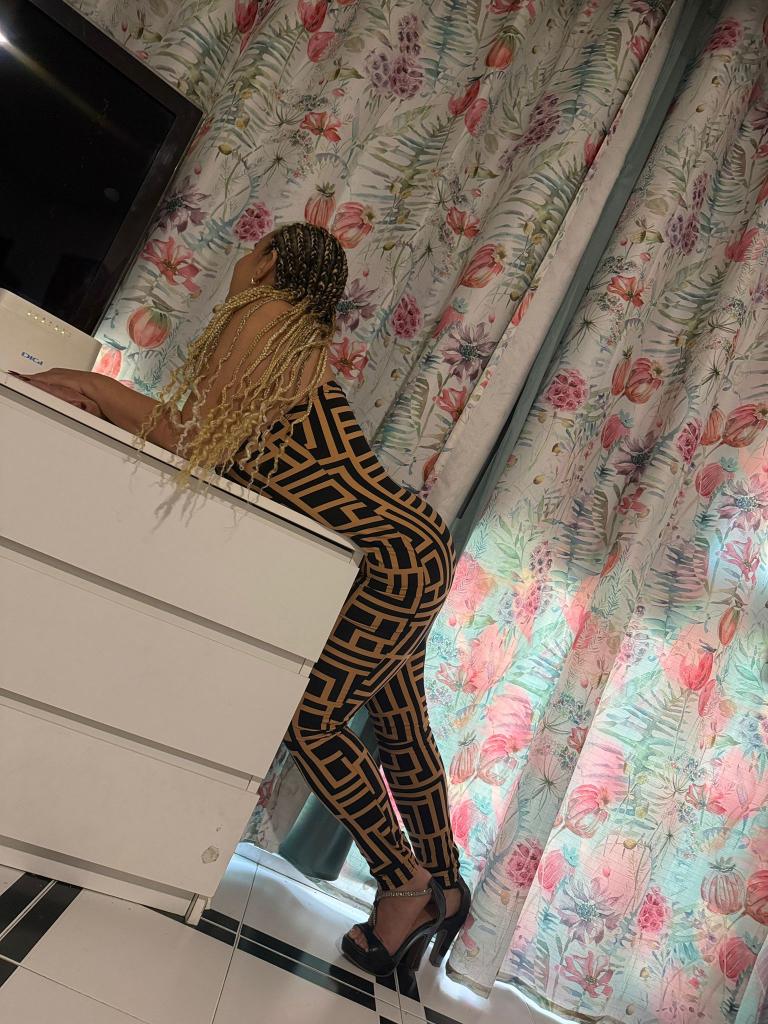 Chica busca chico en Murcia: 