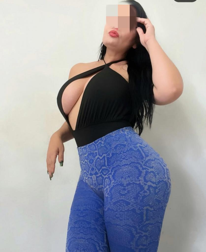 Chica busca chico en Ibiza: 