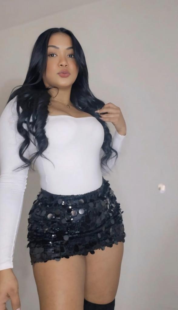 Chica busca chico en Granada: 