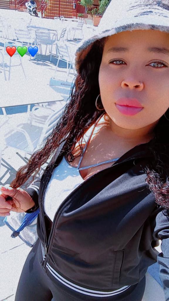 Chica busca chico en Cádiz: 