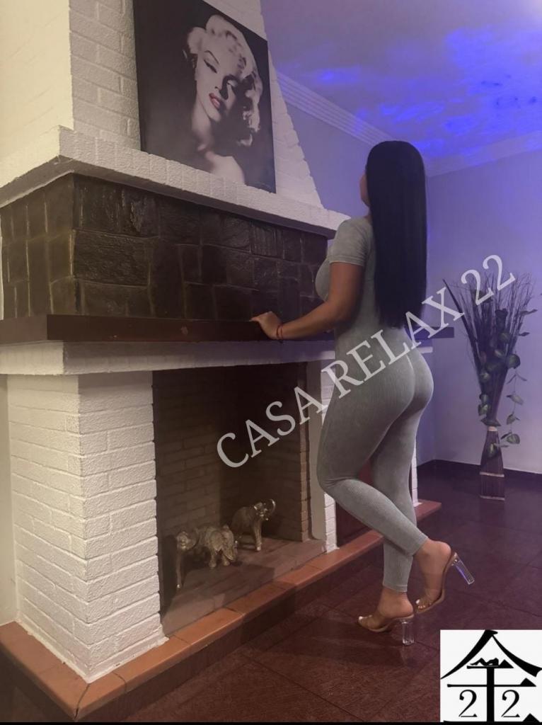 Chica busca chico en Granada: 