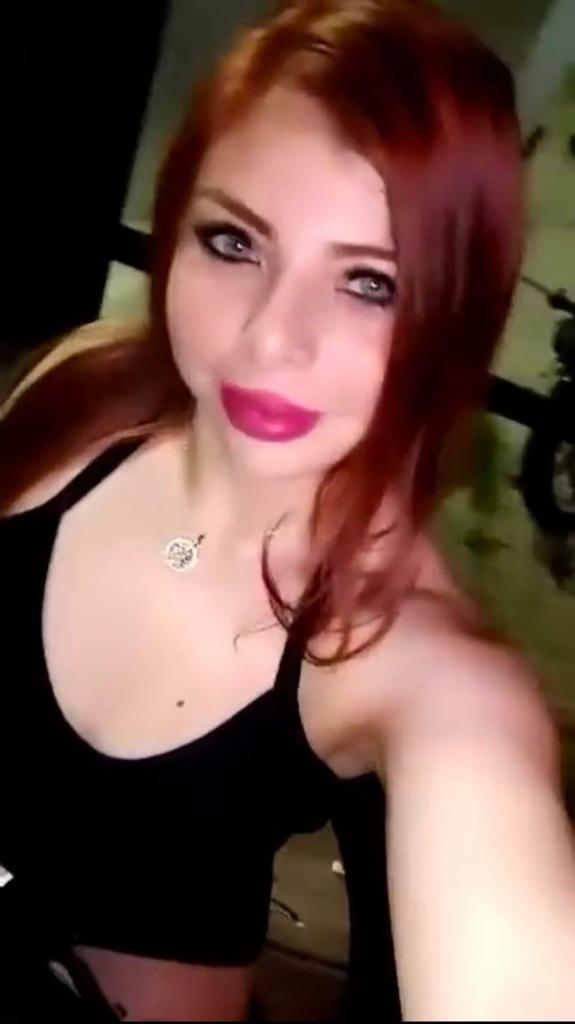 Chica busca chico en Valencia: Chica busca chico