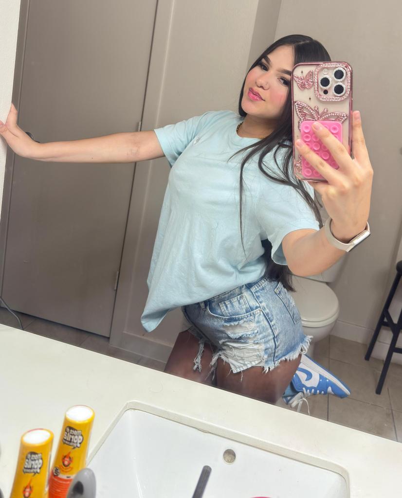 Chica busca chico en Murcia: Chica busca chico